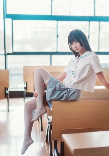 漂亮的妈妈5_BD英语高清视频播放